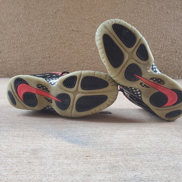 Nike Air Foamposite Pro Yeezy - Picture 6 of 6